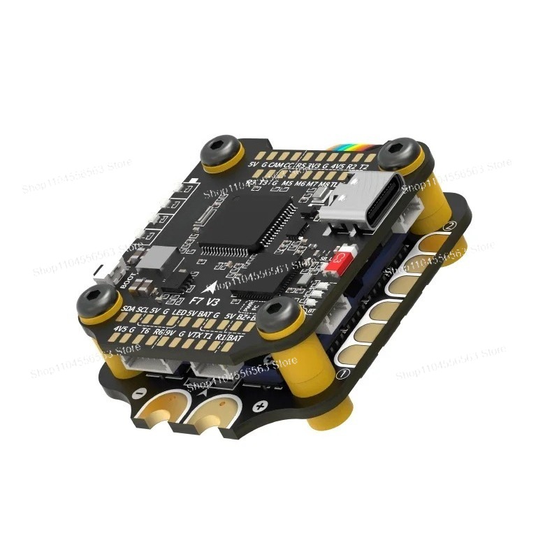 中古 SpeedyBee F7 V3 BL32 50A 30 - Betaflight Fc F7 のレビューと価格